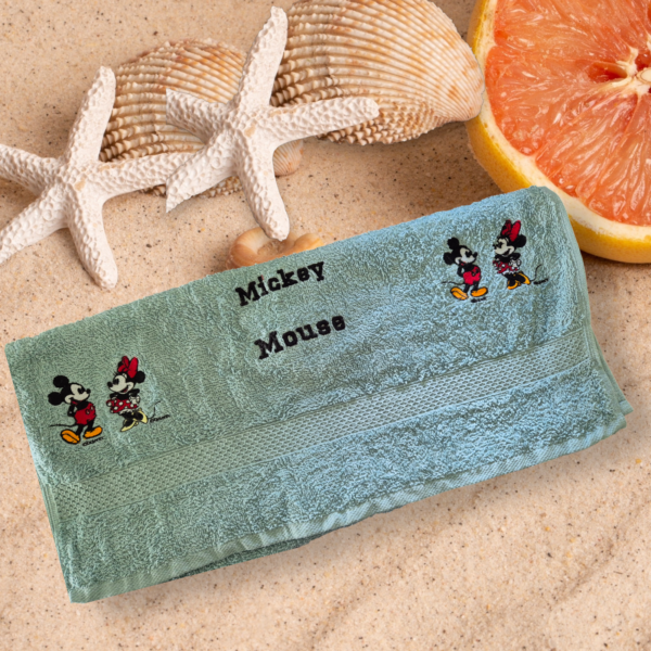 serviette éponge brodée minnie et mickey